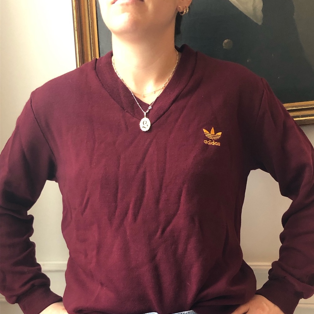 Vtg maroon ADIDAS sweatshirt gold logo, xs-s